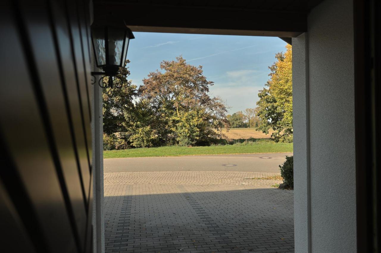 Pension Zum Paradies Harthausen  ภายนอก รูปภาพ