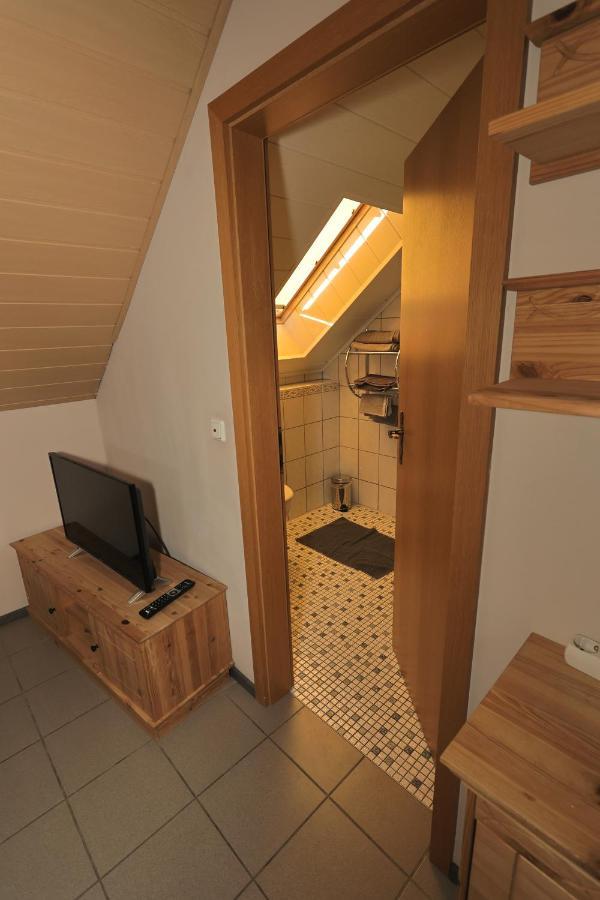 Pension Zum Paradies Harthausen  ภายนอก รูปภาพ