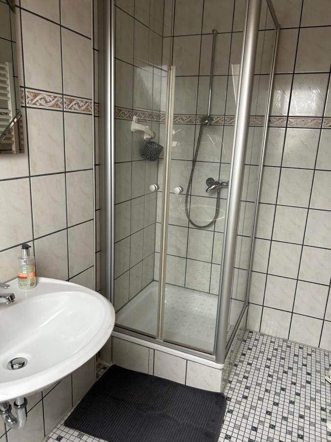 Pension Zum Paradies Harthausen  ภายนอก รูปภาพ